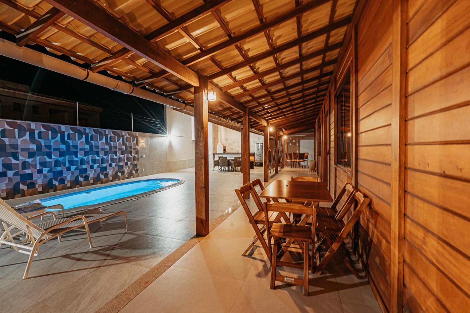 Casadecastelhanos, Quadra Do Mar De Castelhanos, 4 Suites Com Ar, Churrasqueira, Piscina, Hidromassagem, Cozinha Integrada Gourmet Ideal Para Familia E Amigos Anchieta  Kültér fotó