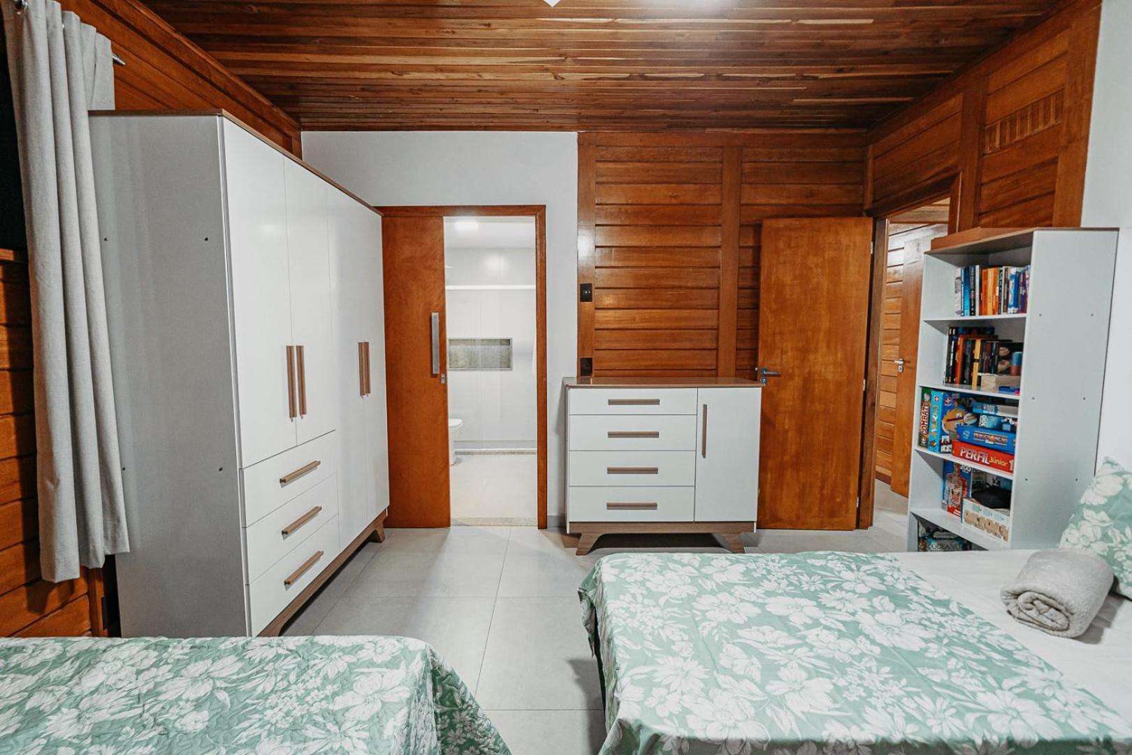Casadecastelhanos, Quadra Do Mar De Castelhanos, 4 Suites Com Ar, Churrasqueira, Piscina, Hidromassagem, Cozinha Integrada Gourmet Ideal Para Familia E Amigos Anchieta  Kültér fotó
