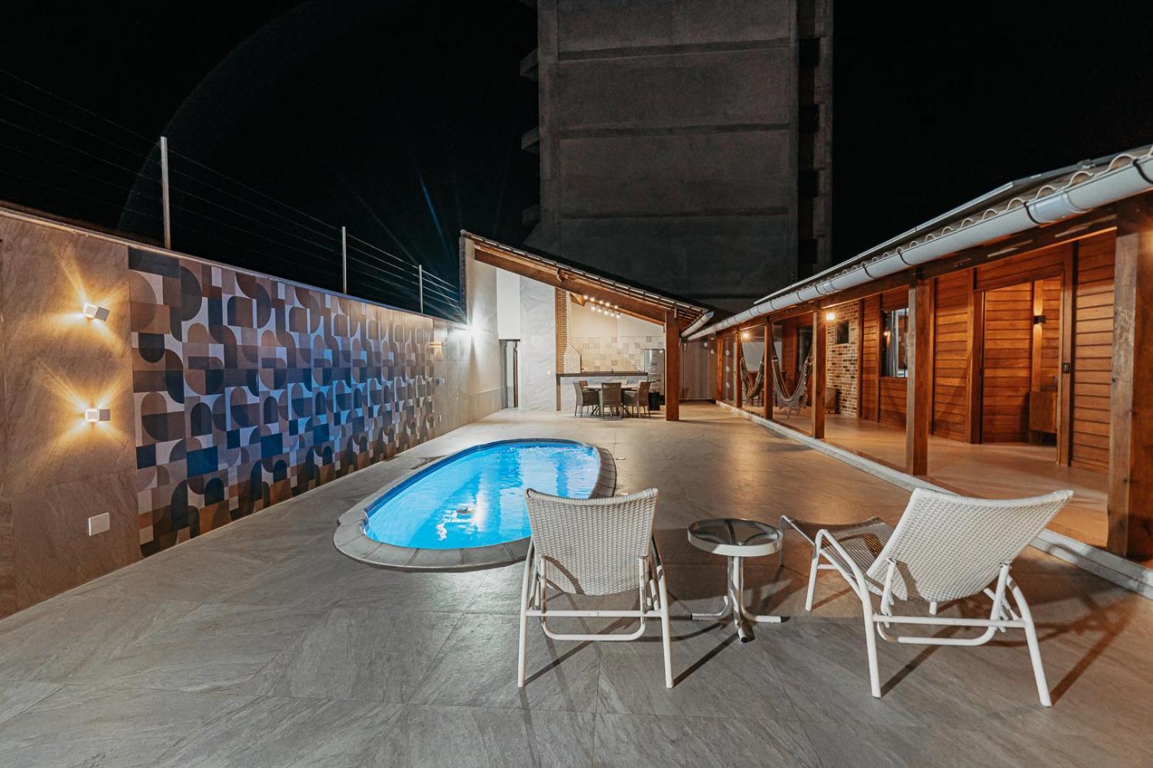 Casadecastelhanos, Quadra Do Mar De Castelhanos, 4 Suites Com Ar, Churrasqueira, Piscina, Hidromassagem, Cozinha Integrada Gourmet Ideal Para Familia E Amigos Anchieta  Kültér fotó