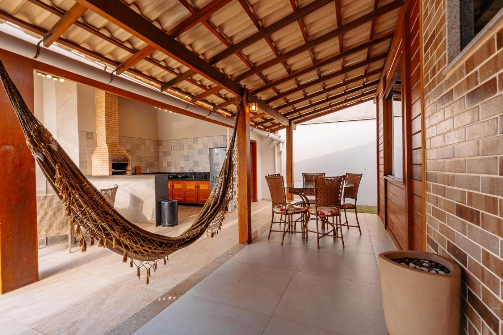 Casadecastelhanos, Quadra Do Mar De Castelhanos, 4 Suites Com Ar, Churrasqueira, Piscina, Hidromassagem, Cozinha Integrada Gourmet Ideal Para Familia E Amigos Anchieta  Kültér fotó