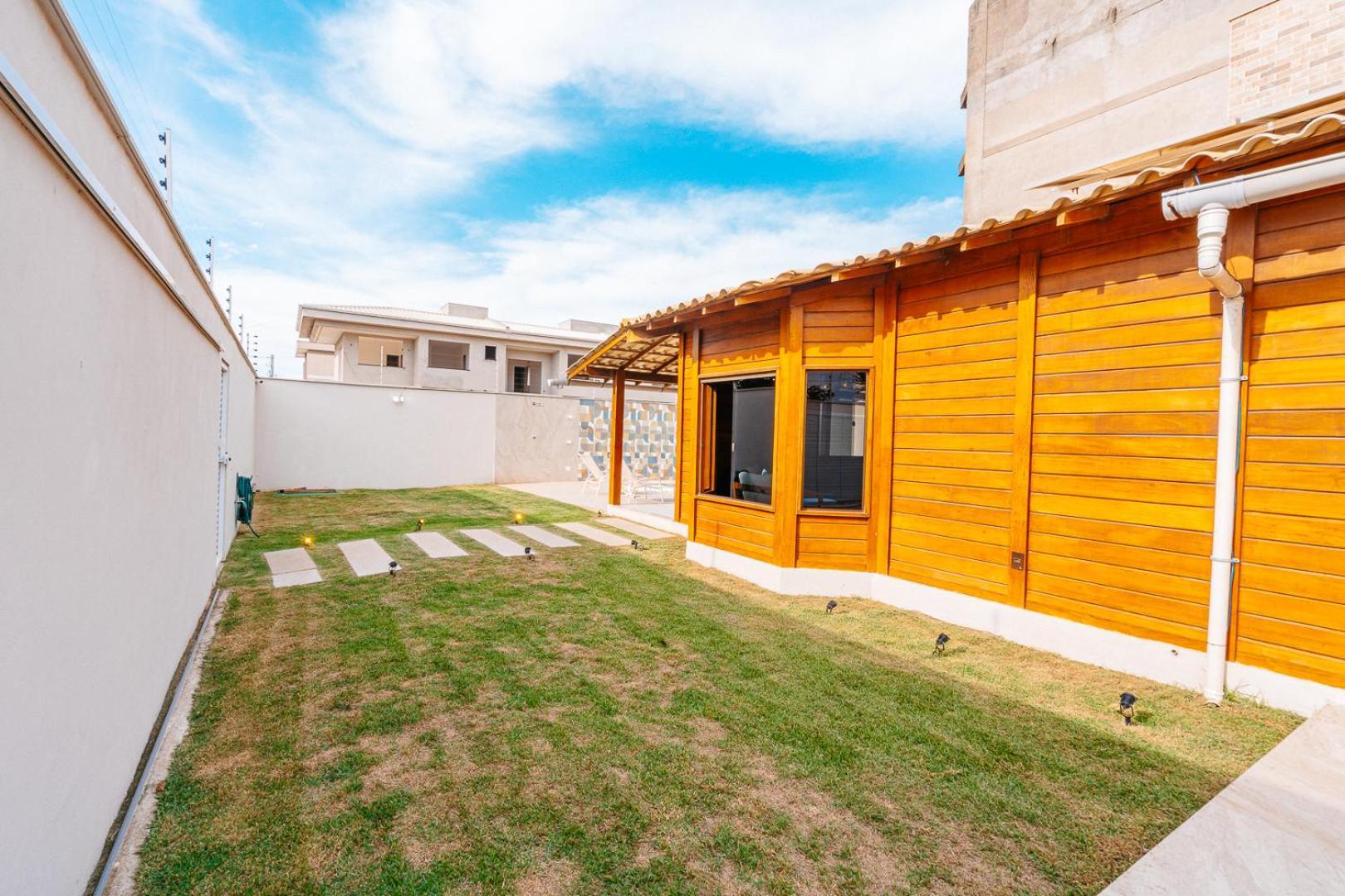 Casadecastelhanos, Quadra Do Mar De Castelhanos, 4 Suites Com Ar, Churrasqueira, Piscina, Hidromassagem, Cozinha Integrada Gourmet Ideal Para Familia E Amigos Anchieta  Kültér fotó