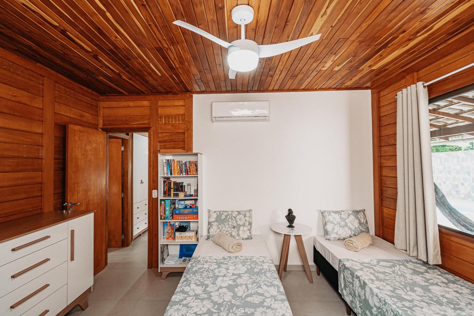 Casadecastelhanos, Quadra Do Mar De Castelhanos, 4 Suites Com Ar, Churrasqueira, Piscina, Hidromassagem, Cozinha Integrada Gourmet Ideal Para Familia E Amigos Anchieta  Kültér fotó